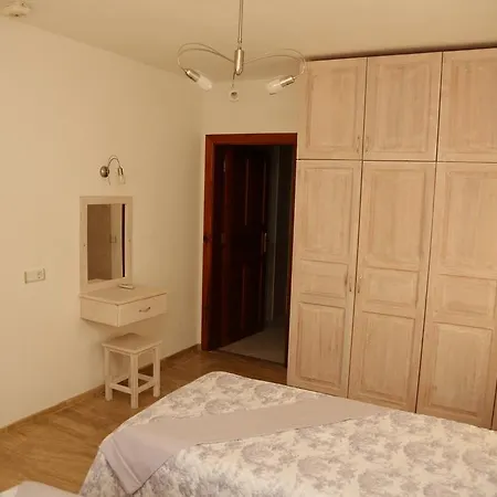 Villa Sari